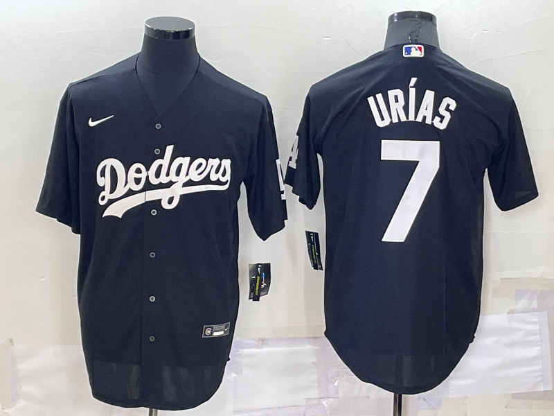 Los Angeles Dodgers Kids (4-7) Jersey #7 Julio Urias Outerstuff Replica  Cool Base Jersey White